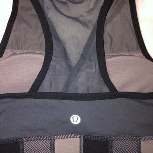 Lululemon yoga top size 4 - 6